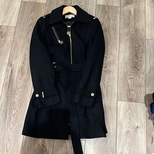 Michael kors peacoat size 6. Black with gold trim